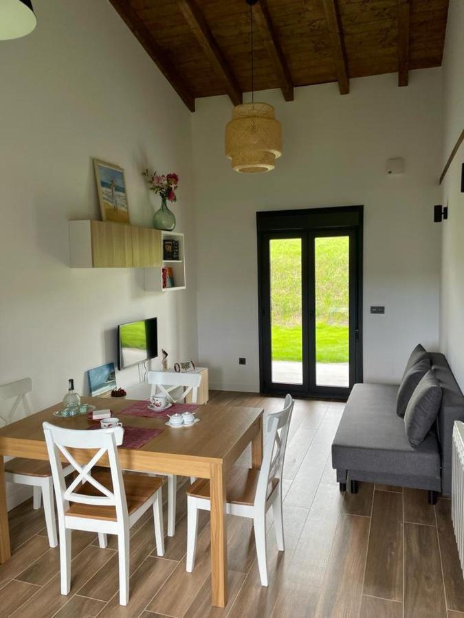 Apartamentos Los Manzanos 리바데세야 외부 사진